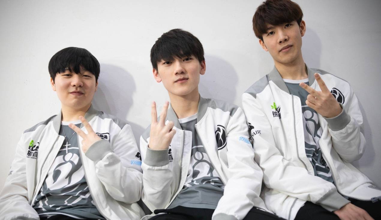 赛季如火如 赛季如火如